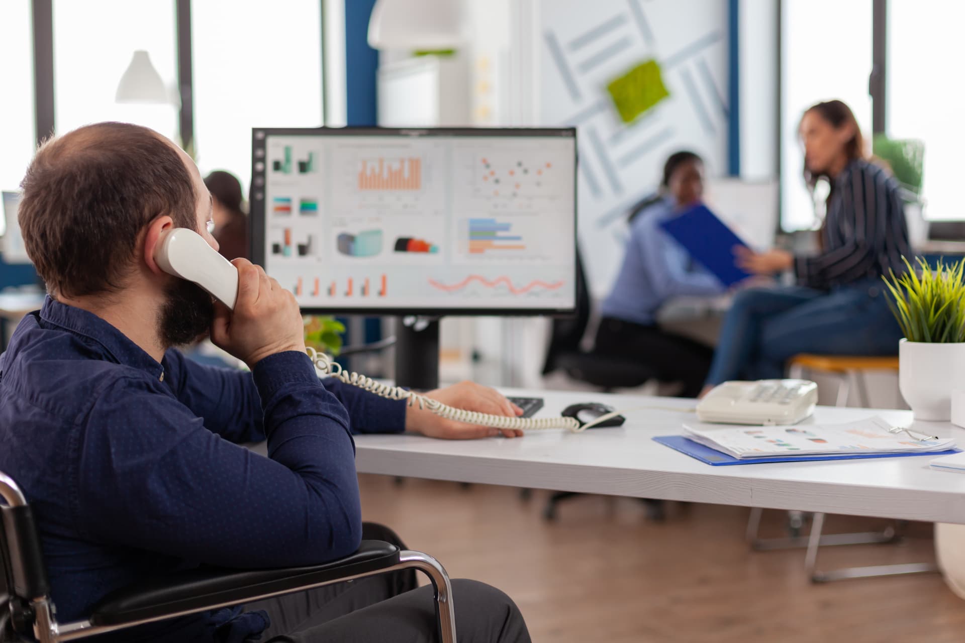 Customer Experience Operations — team running the workflow in practice